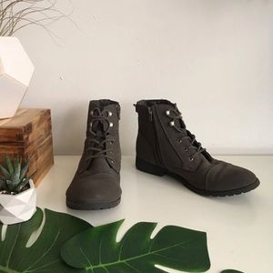 Madden Girl Rangerrr Boots